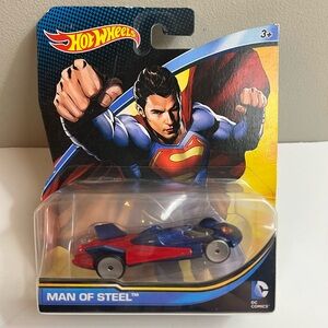 Hot wheels man of steel unopened. Die cast 1:64 CFT33-D911 1L.